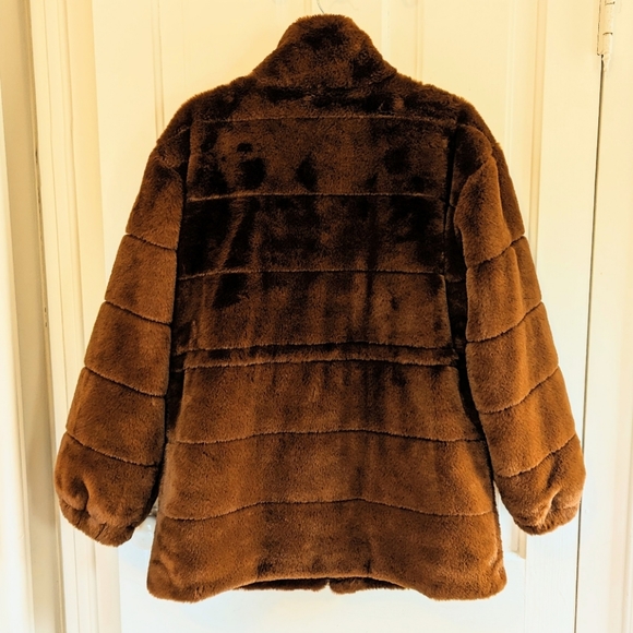 Elie Tahari Faux Fur Coat Tawny Size Small - Picture 7 of 10
